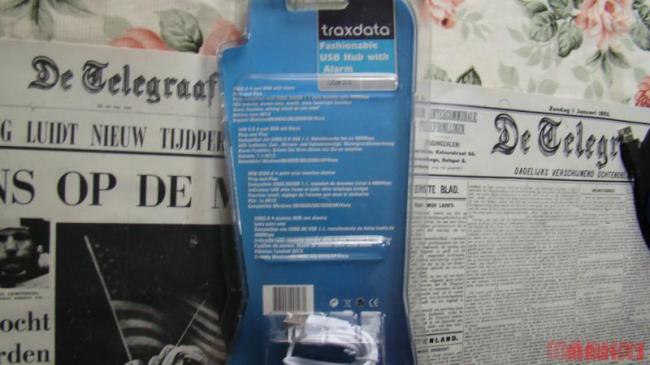 Traxdata usb 2.0 hub met digitale klok